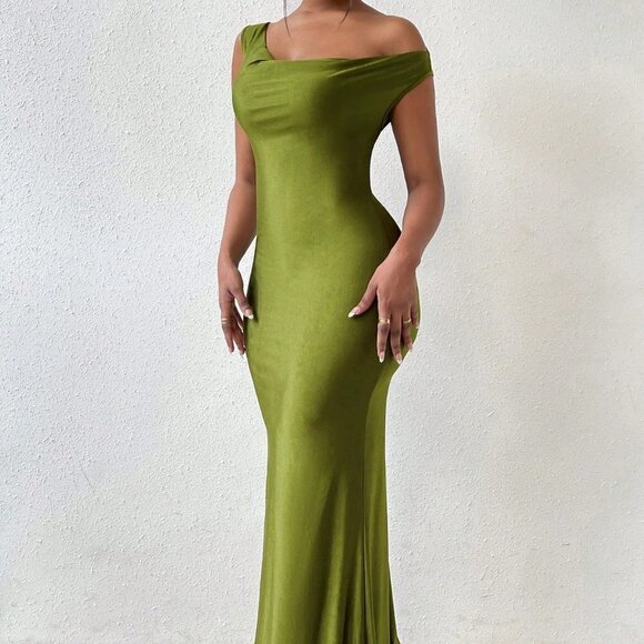Olive Green Sexy Women's Draped Backless Split Thigh Dress - Picture 2 of 5